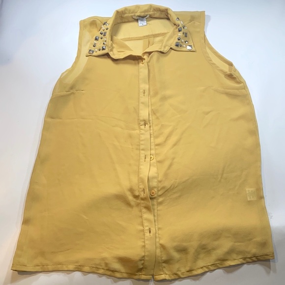 Bar III Sleeveless Studded Collared Button Small Mustard Color Yellow Top - Picture 2 of 8